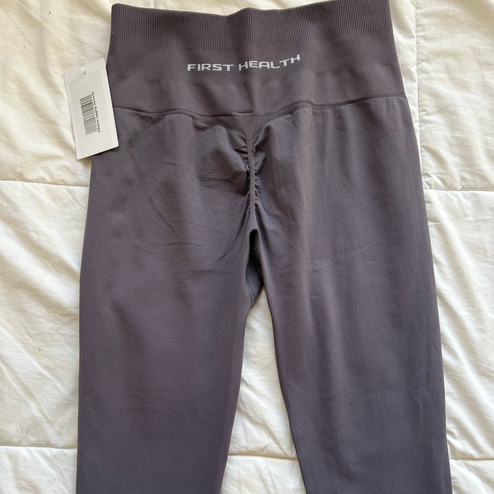 First Health Enhance Leggings || - Picture 2 of 3